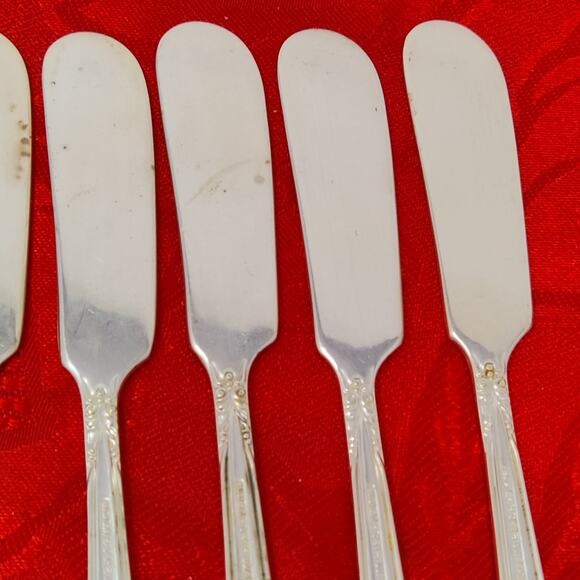 8X BS MAY QUEEN by Holmes & Edwards Silver Plate Butter Jam Spreaders - Picture 11 of 15